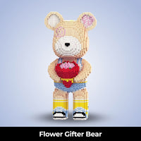 Flower gifter bear